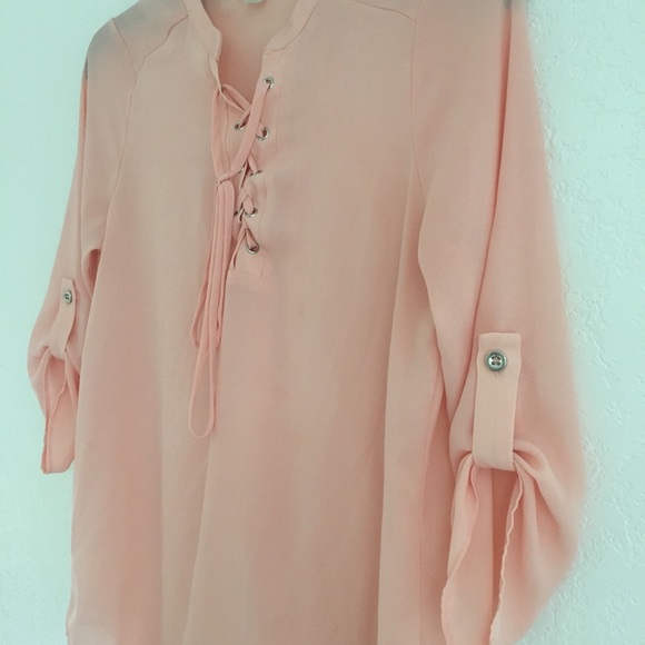 Decree Sheer Peach Criss Cross Tie Neck 3/4 Sleeve - Picture 2 of 5